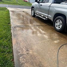 Pressure-Washing-Concrete-and-Soft-Washing-Vinyl-in-Lexington-NC 1