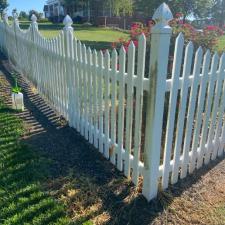 Vinyl-Fence-Washing-in-Lexington-NC 2