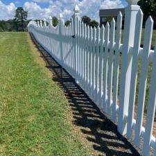 Vinyl-Fence-Washing-in-Lexington-NC 6